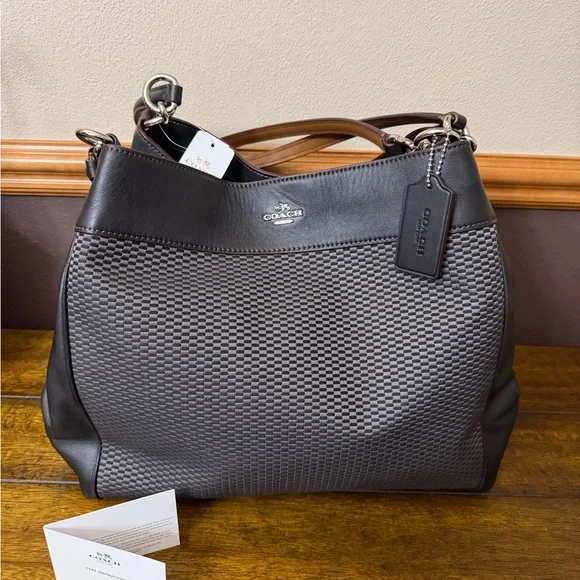 ✨NWT - Coach Legacy Jacquard Lexy Shoulder Bag✨ - Picture 4 of 14